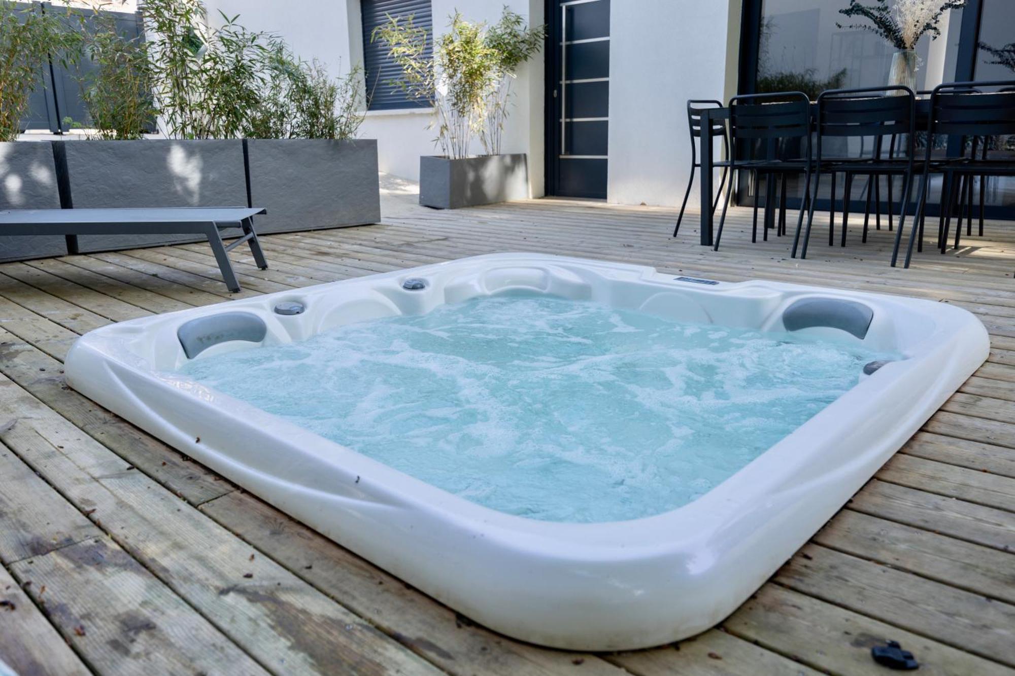 Maison T4 Climatisee Avec Jacuzzi A Лагор Экстерьер фото